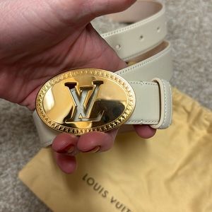 Gorgeous one of a kind LV belt..bought in Europe 2 years ago .. did not wear it